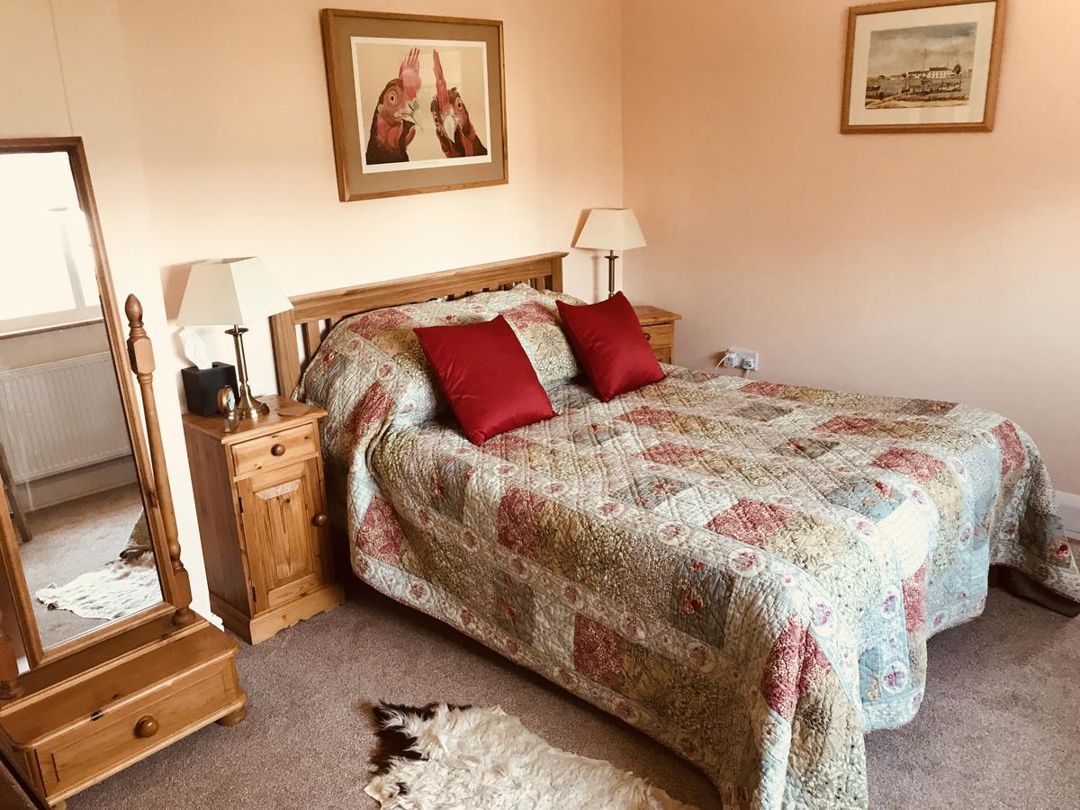 Tresillian House Bed & Breakfast Мелтън Моубрей Екстериор снимка