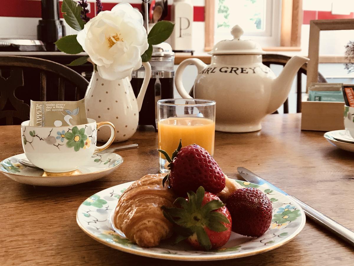 Tresillian House Bed & Breakfast Мелтън Моубрей Стая снимка